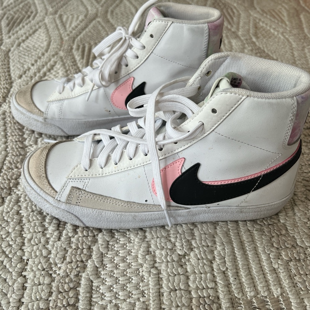 Youth Nike blazer
